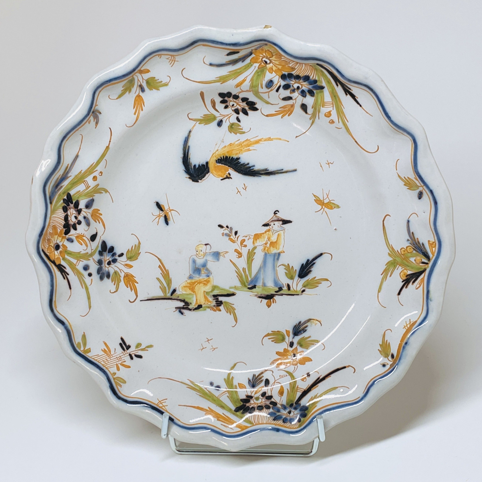 Assiette en faïence de Lyon à décor de deux chinois - XVIIIe siècle