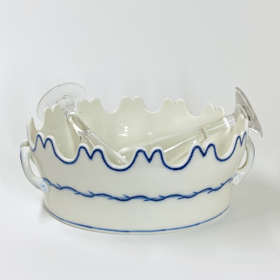Rafraîchissoir à verres en porcelaine d’Arras - XVIIIe siècle