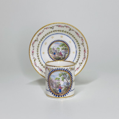 Tasse en porcelaine tendre de Sèvres - XVIIIe siècle