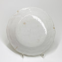 Assiette en faïence de Lyon à décor de grotesques - XVIIIe siècle