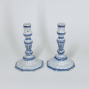 Paire de bougeoirs en faïence de Saint-Amand-les-Eaux - XVIIIe siècle