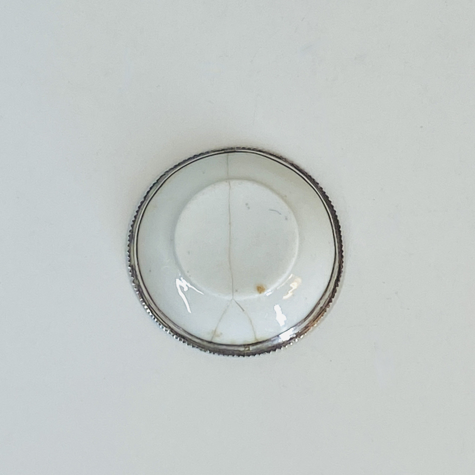 Rare miniature bowl in Saint-Cloud porcelain - Early Eighteenth century