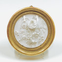 Niderviller biscuit medallion representing a bouquet of flowers - Dated 1819