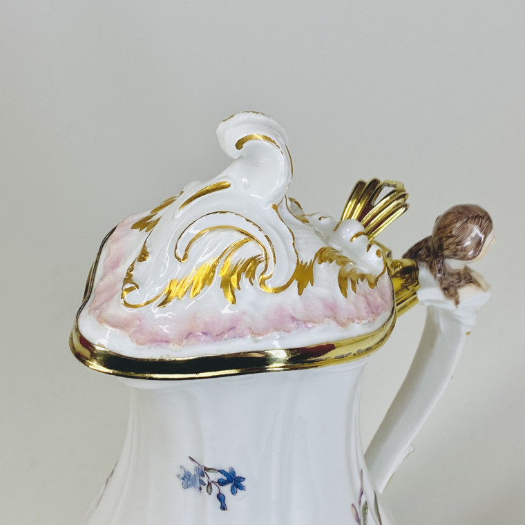 Meissen porcelain jug - Eighteenth century