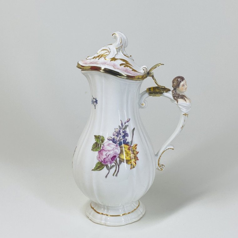 Meissen porcelain jug - Eighteenth century