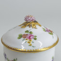 Pot à sucre en porcelaine tendre de Sèvres - XVIIIe siècle