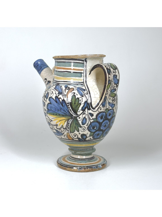 Chevrette en majolique de Lyon à décor de rosaces - XVIe siècle