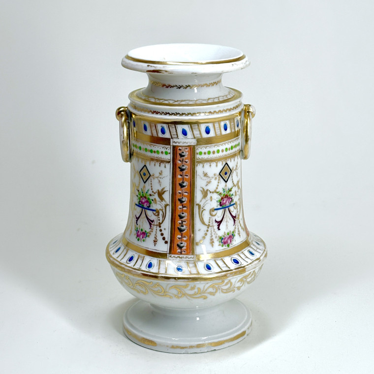 Vase en porcelaine de Bordeaux - Fin du XVIIIe siècle
