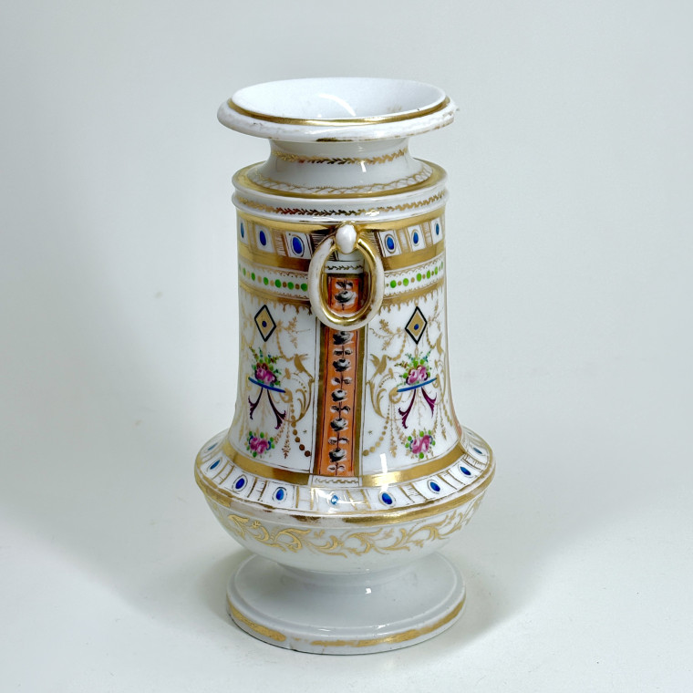 Bordeaux porcelain vase - Late eighteenth century