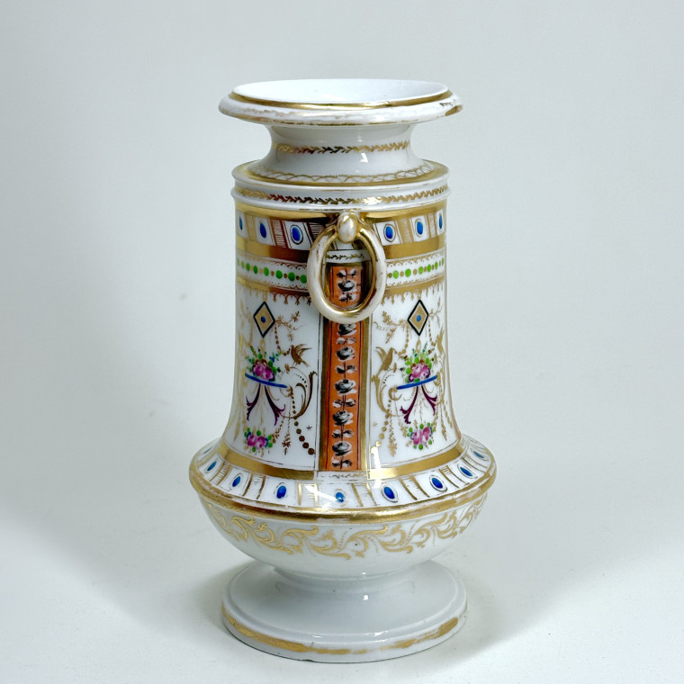 Vase en porcelaine de Bordeaux - Fin du XVIIIe siècle