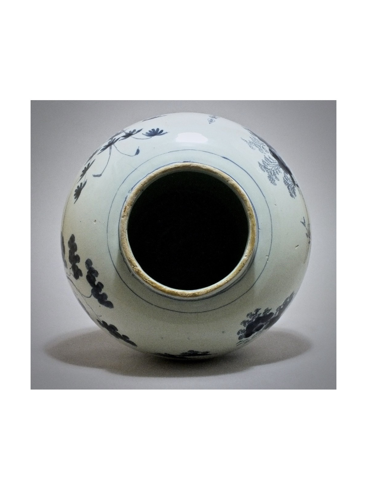 Delft - Potiche decor Chinese - End of the seventeenth century