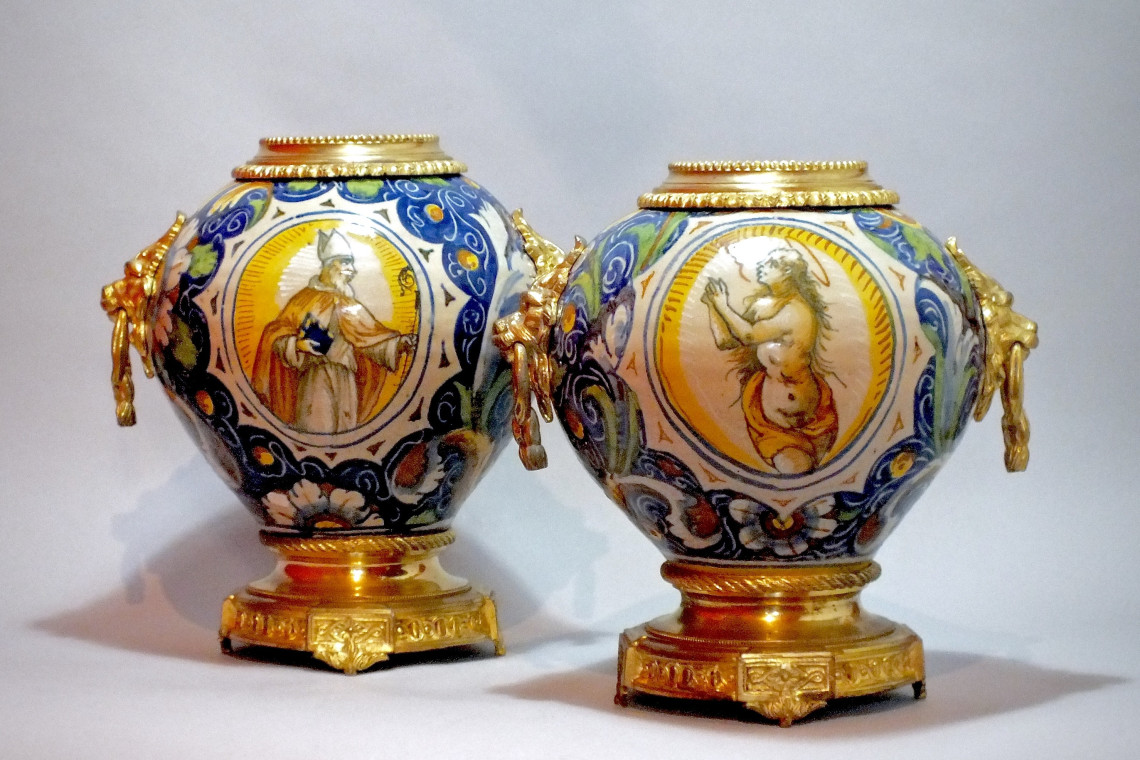 Venice - Pair of vases majolica - sixteenth Century