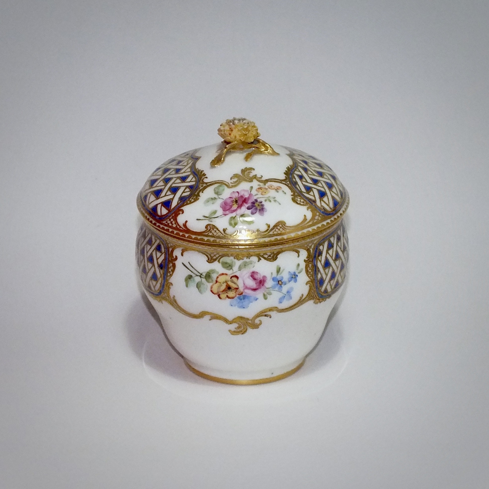 Sèvres - Pot à sucre Hébert - XVIIIe siècle - 1759