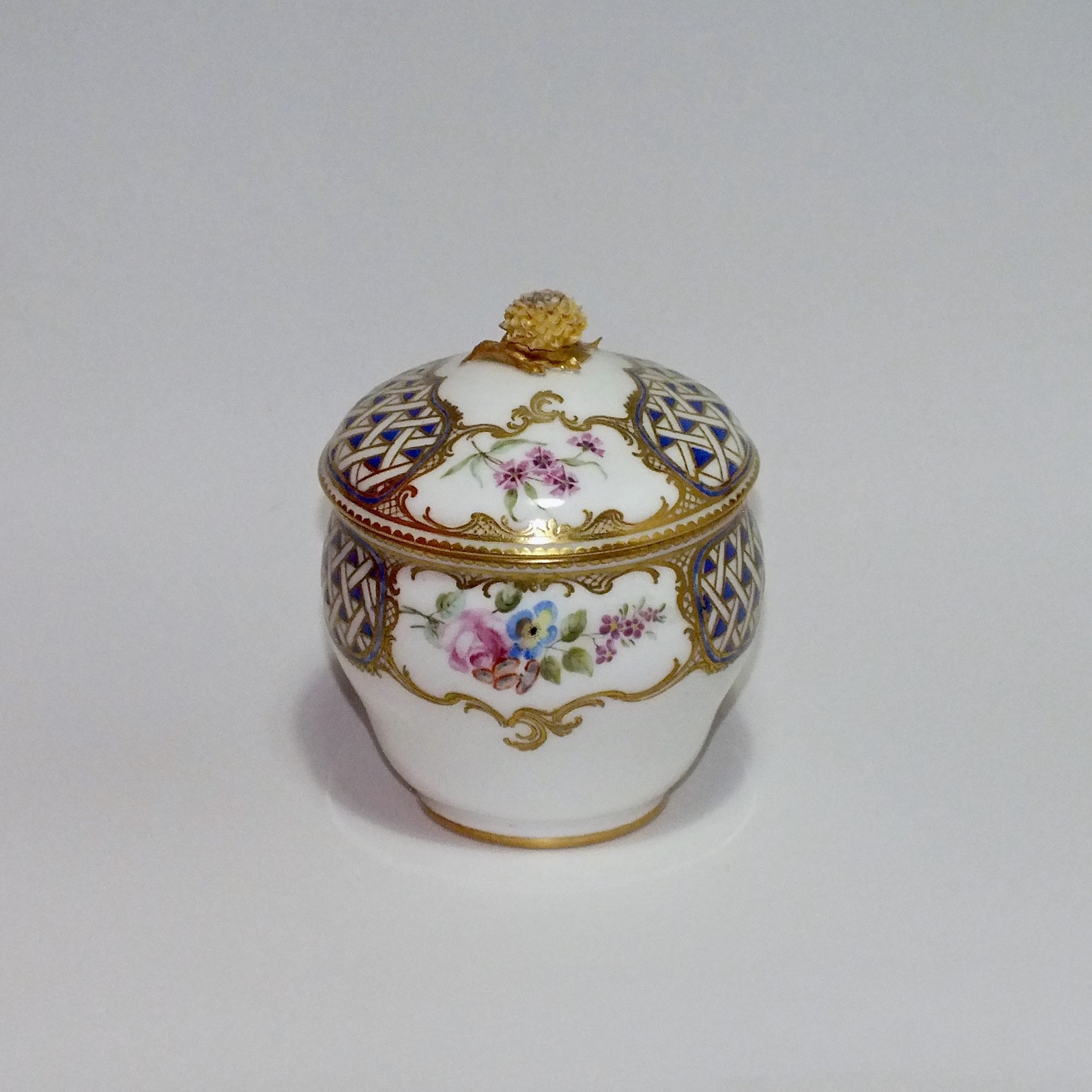 Sèvres - Pot à sucre Hébert - XVIIIe siècle - 1759