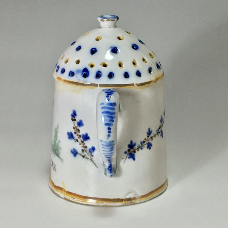 Roanne - Rare lanterne en faïence - XVIIIe siècle