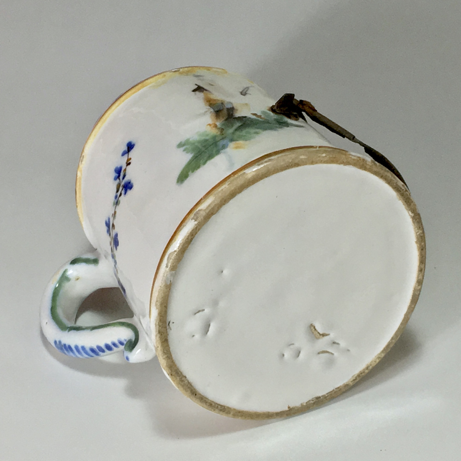 Roanne - Rare lantern earthenware - eighteenth century