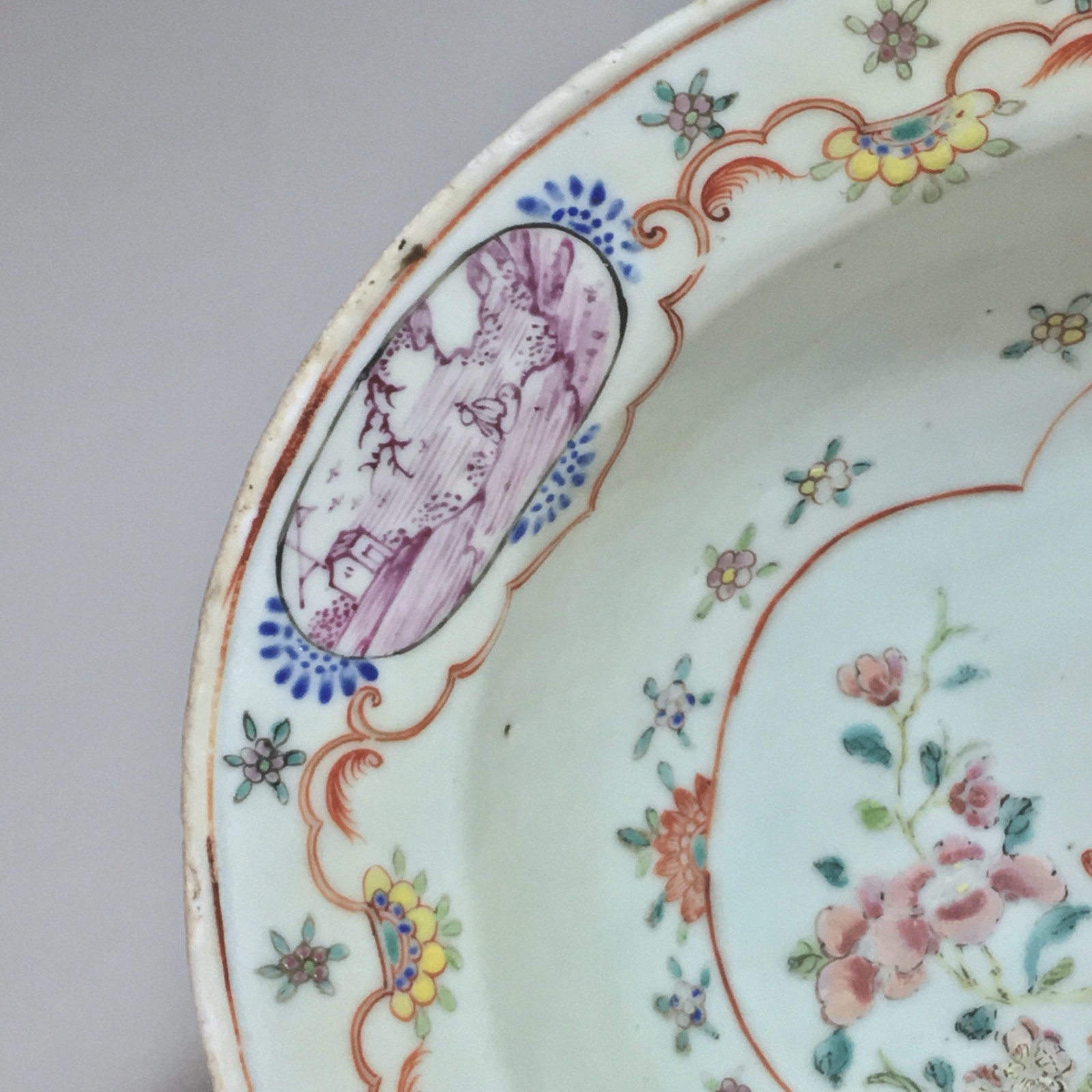 China (India Company) - Barber Plate Pink Family - Qianlong Period