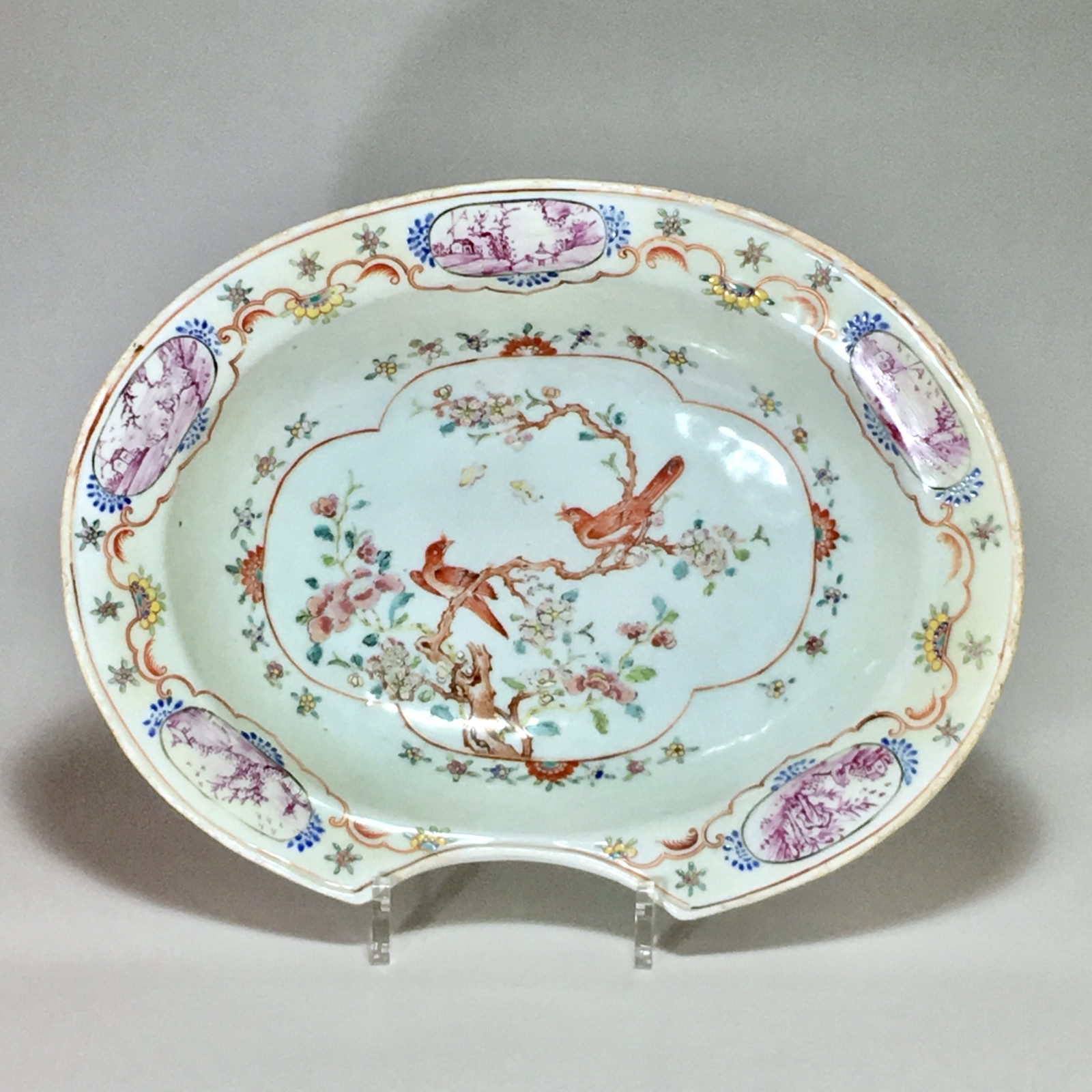 Chine (Compagnie des Indes) - Plat de barbier Famille rose - Epoque Qianlong