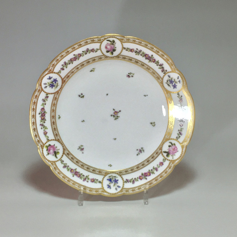 Paris – Clignancourt – Manufacture dite de Monsieur - Paire d'assiettes – XVIIIe siècle