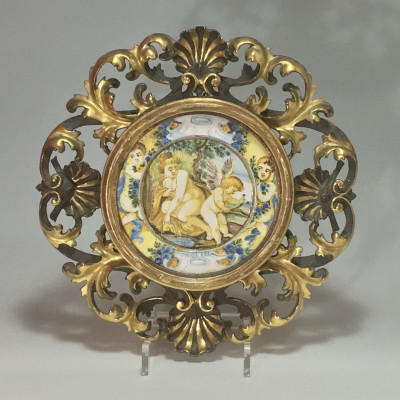 Castelli - Plate (Tagliere) "Venus and love" - eighteenth century