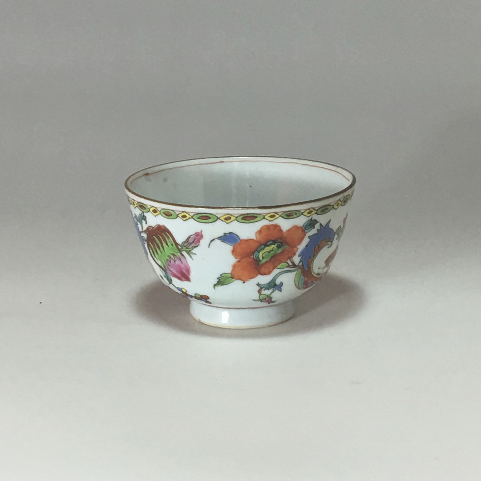 Chine - Bol à décor dit "Pompadour" - Époque Qianlong (1736-1795)