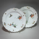 Meissen - Paire d'assiettes  à décor Kakiemon - XVIIIe siècle