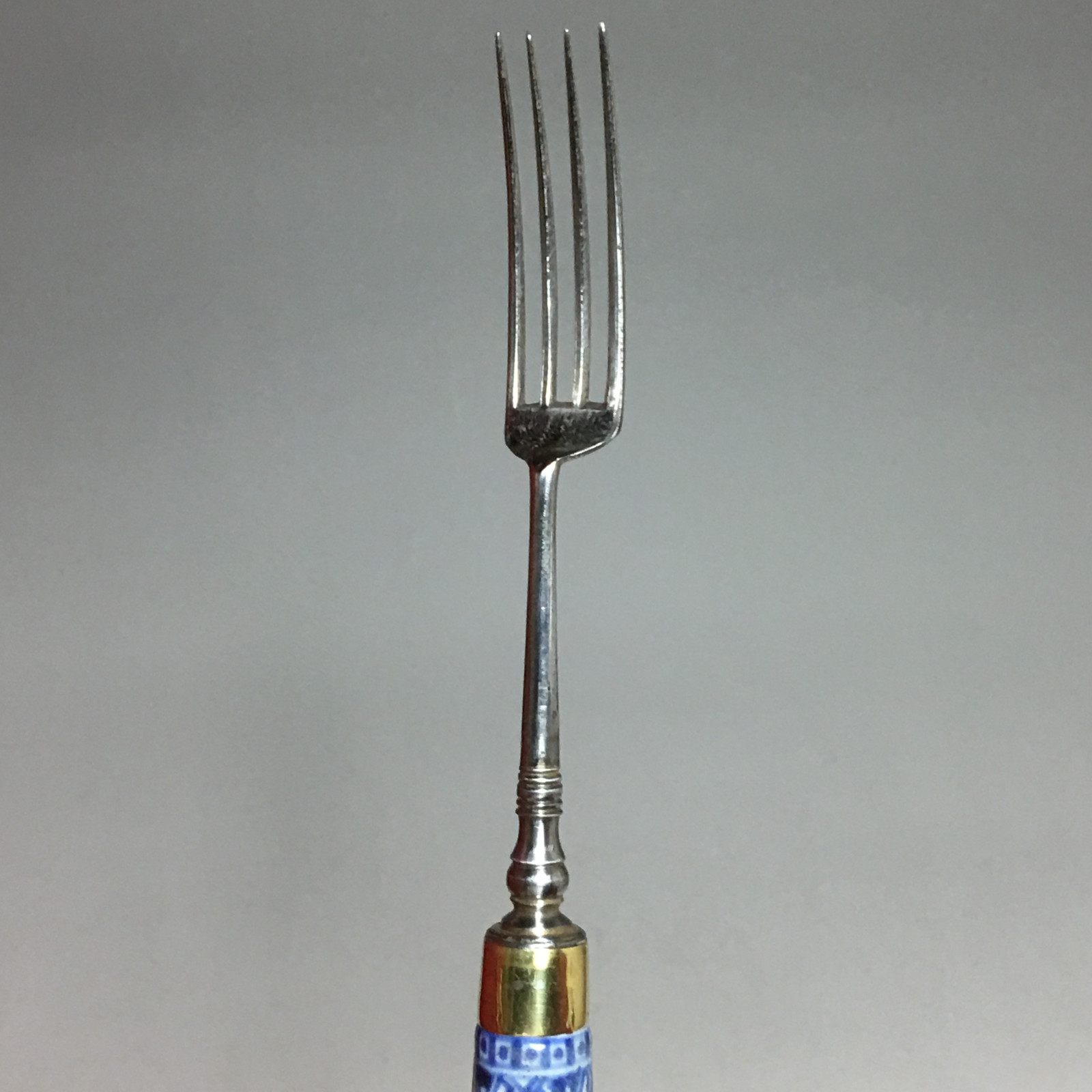 Couteau et fourchette en porcelaine tendre de Saint-Cloud - XVIIIe siècle