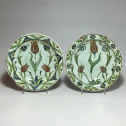 Iznik – Paire de plats aux tulipes – XVIIe siècle