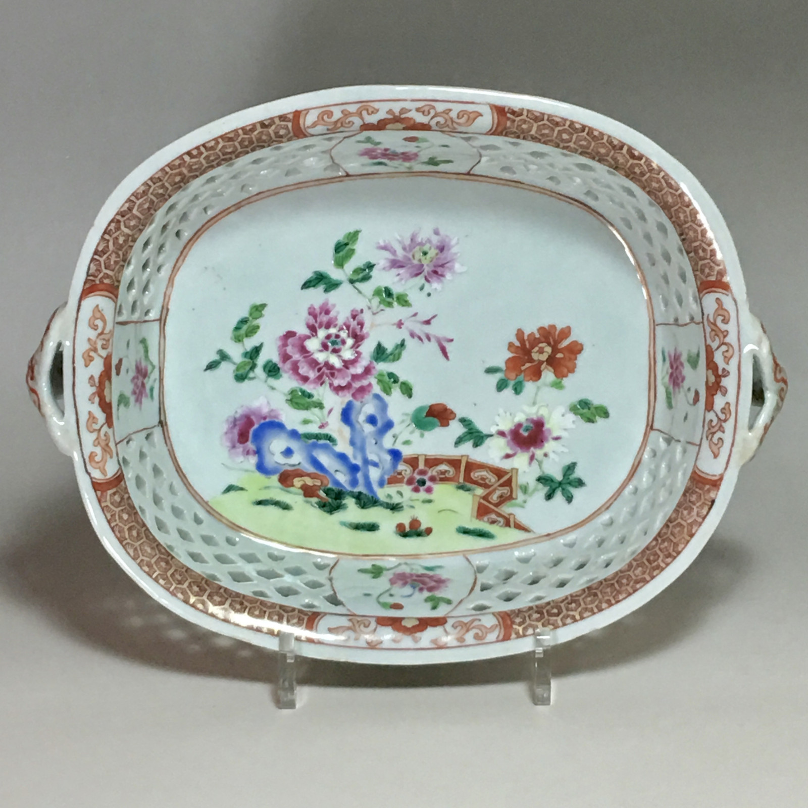 Compagnie des Indes - Corbeille ajourée famille rose - XVIIIe siècle