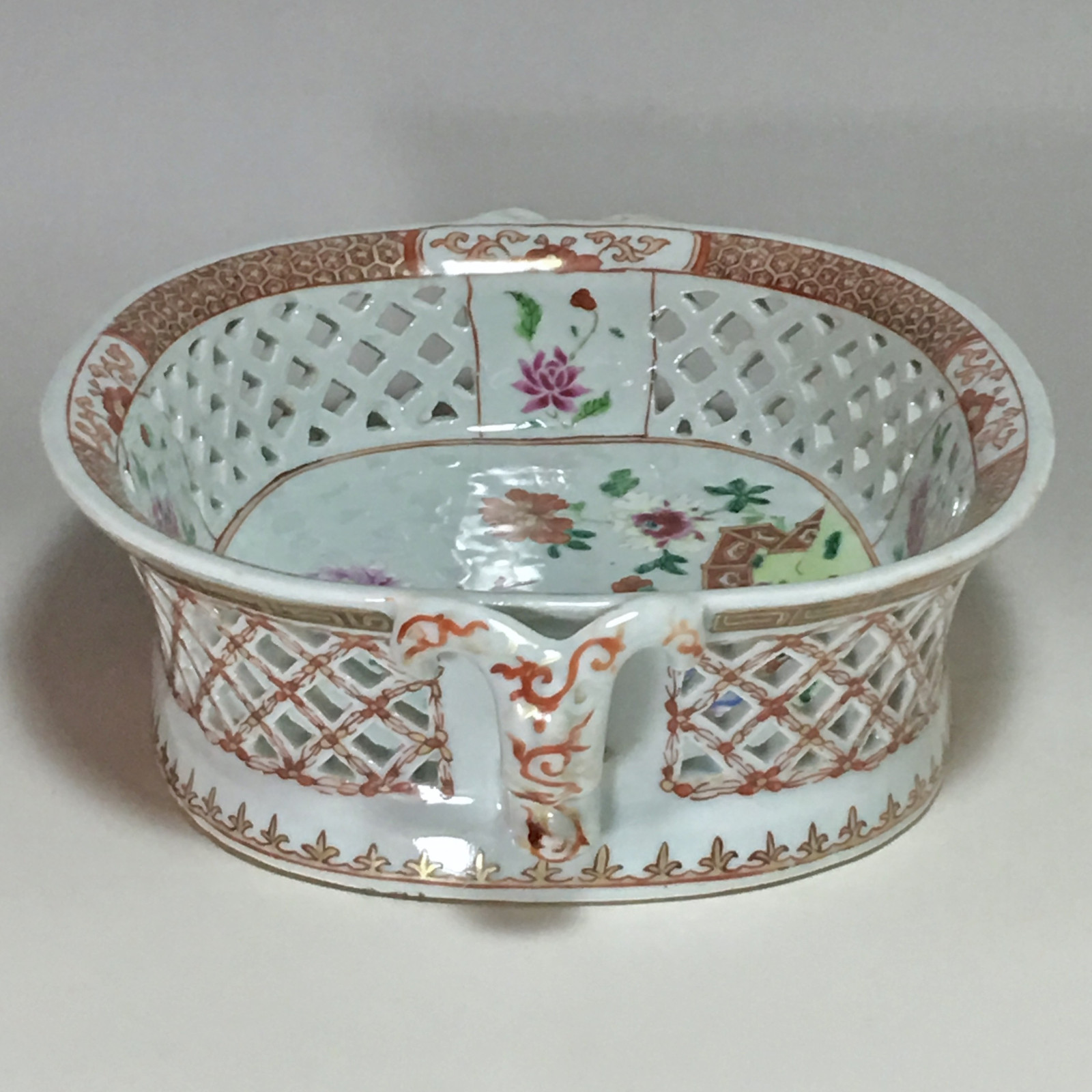 Compagnie des Indes - Corbeille ajourée famille rose - XVIIIe siècle