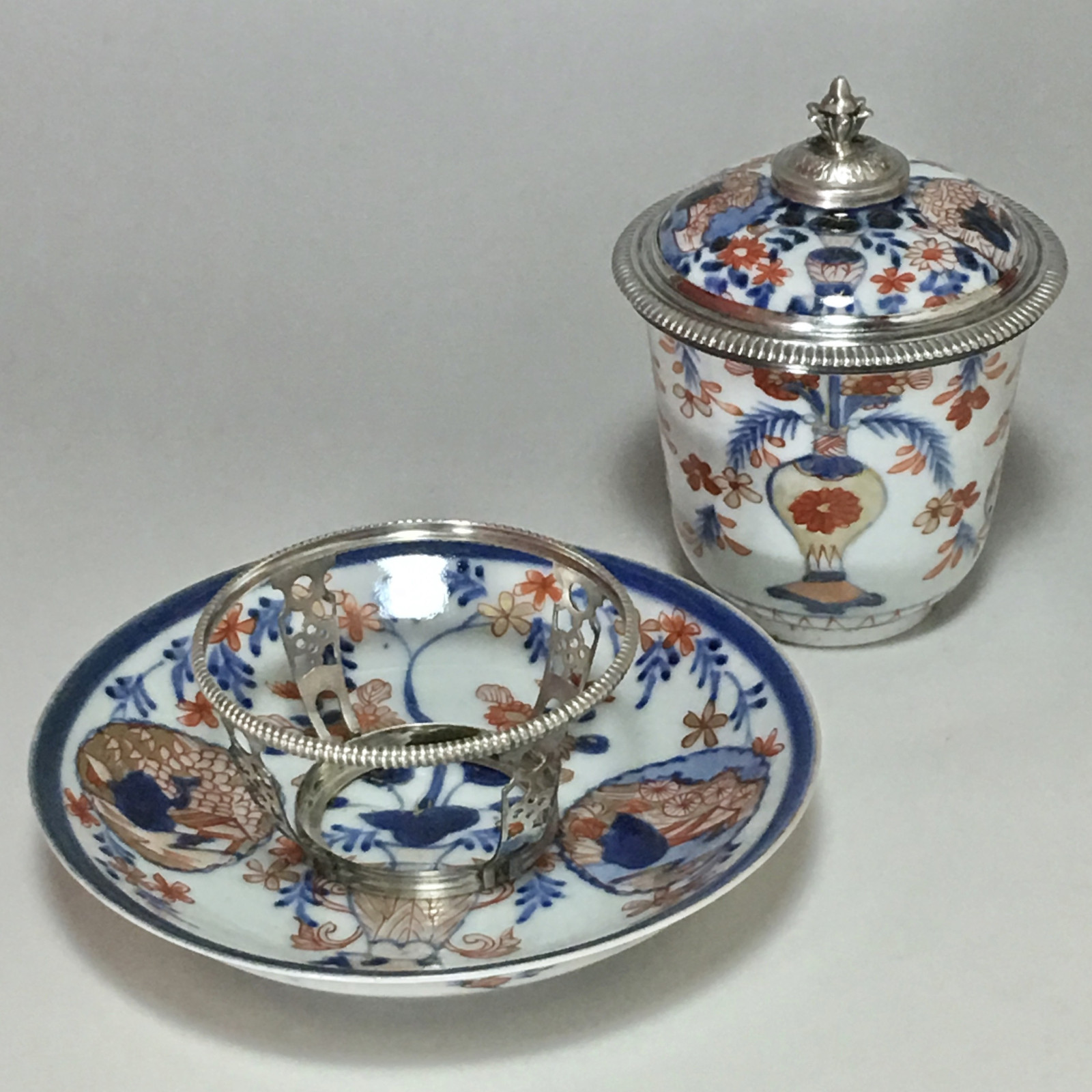 Chine - Gobelet couvert - Monture de la fin de l'époque Régence - Paris 1722-1726