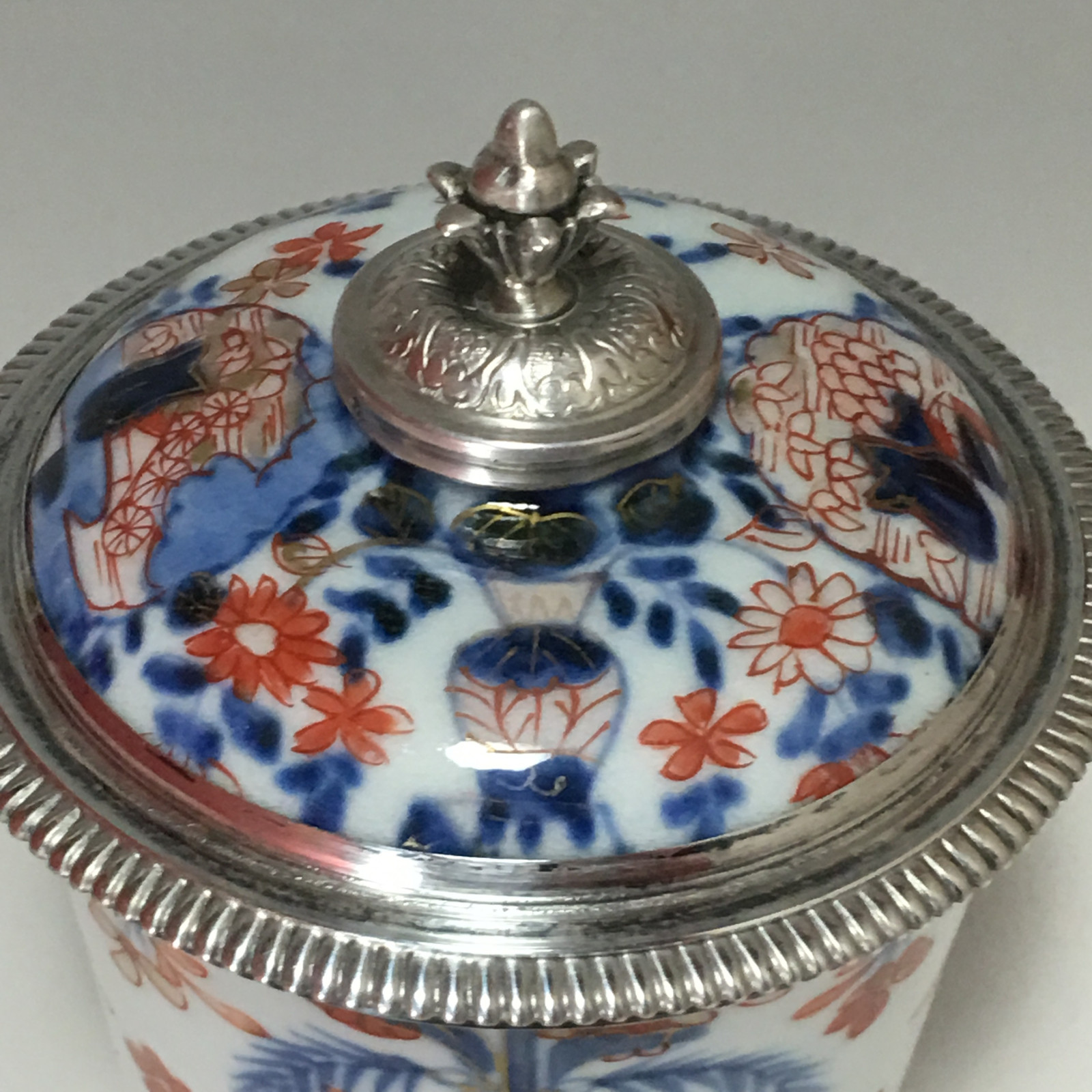 Chine - Gobelet couvert - Monture de la fin de l'époque Régence - Paris 1722-1726