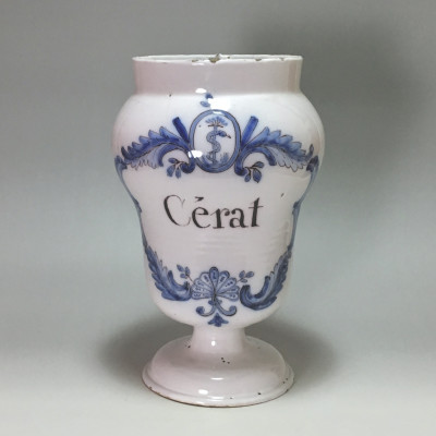 LYON - Large pot of pharmacy - eighteenth century.