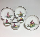 Trois tasses et soucoupes en porcelaine de Nove di Bassano – Vers 1790