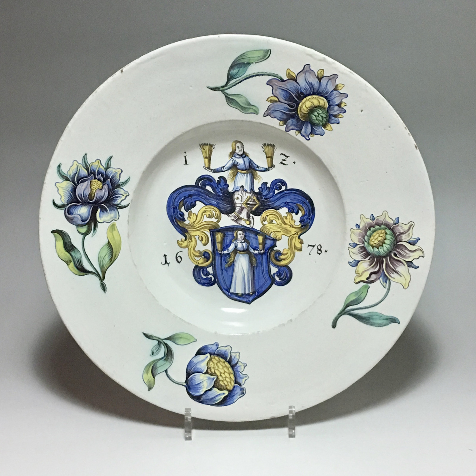 WINTERTHUR (Suisse) Grand plat à décor d'armoiries - Daté 1678