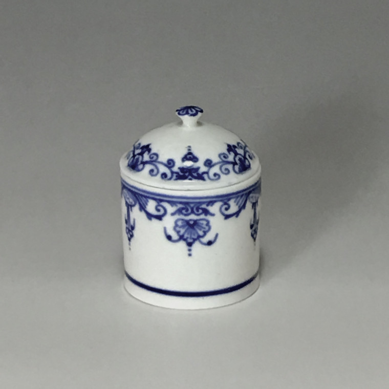 Pot à fard en porcelaine tendre de Mennecy - XVIIIe siècle