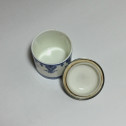 Pot for makeup in soft porcelain of Saint-Cloud - early eighteenth century
