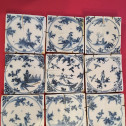 Ensemble de 12 carreaux en faïence de Moustiers – XVIIIe siècle