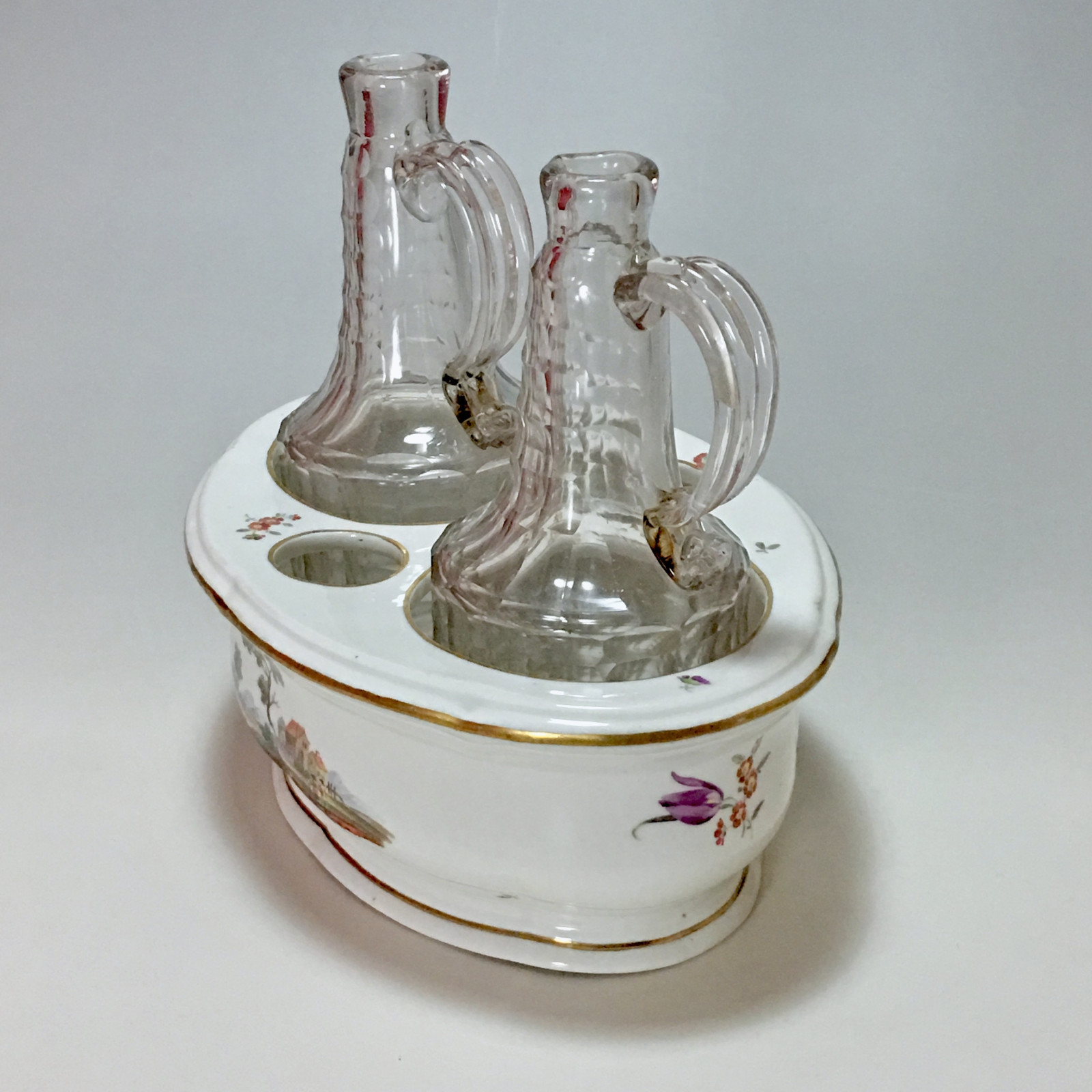 Frankenthal - Cruet set decorated with landscapes - 18th century