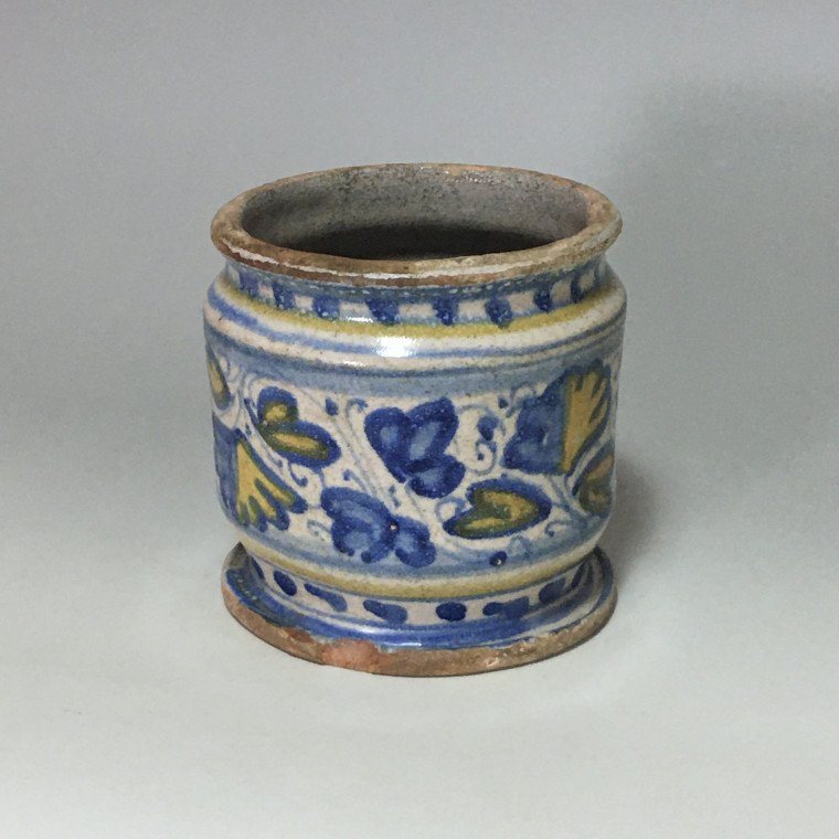 Petit albarello en majolique de Lyon - XVIe siècle