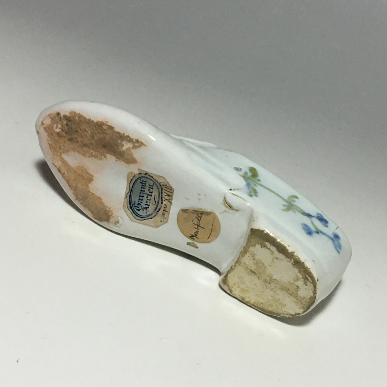 Soulier en faïence de Montpellier - XVIIIe siècle