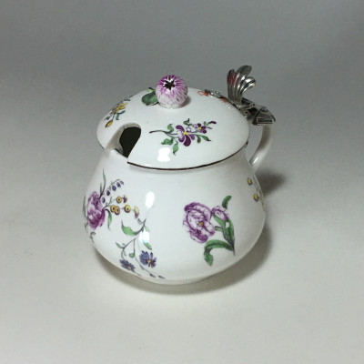 Höchst Porcelain Covered Mustard - circa 1750 - 1763