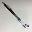 Coupe papier en argent, manche en porcelaine de Saint-Cloud du XVIIIe siècle
