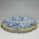 Earthenware dish from Lodi (Italy) Decor from a battle scene - Eighteenth century