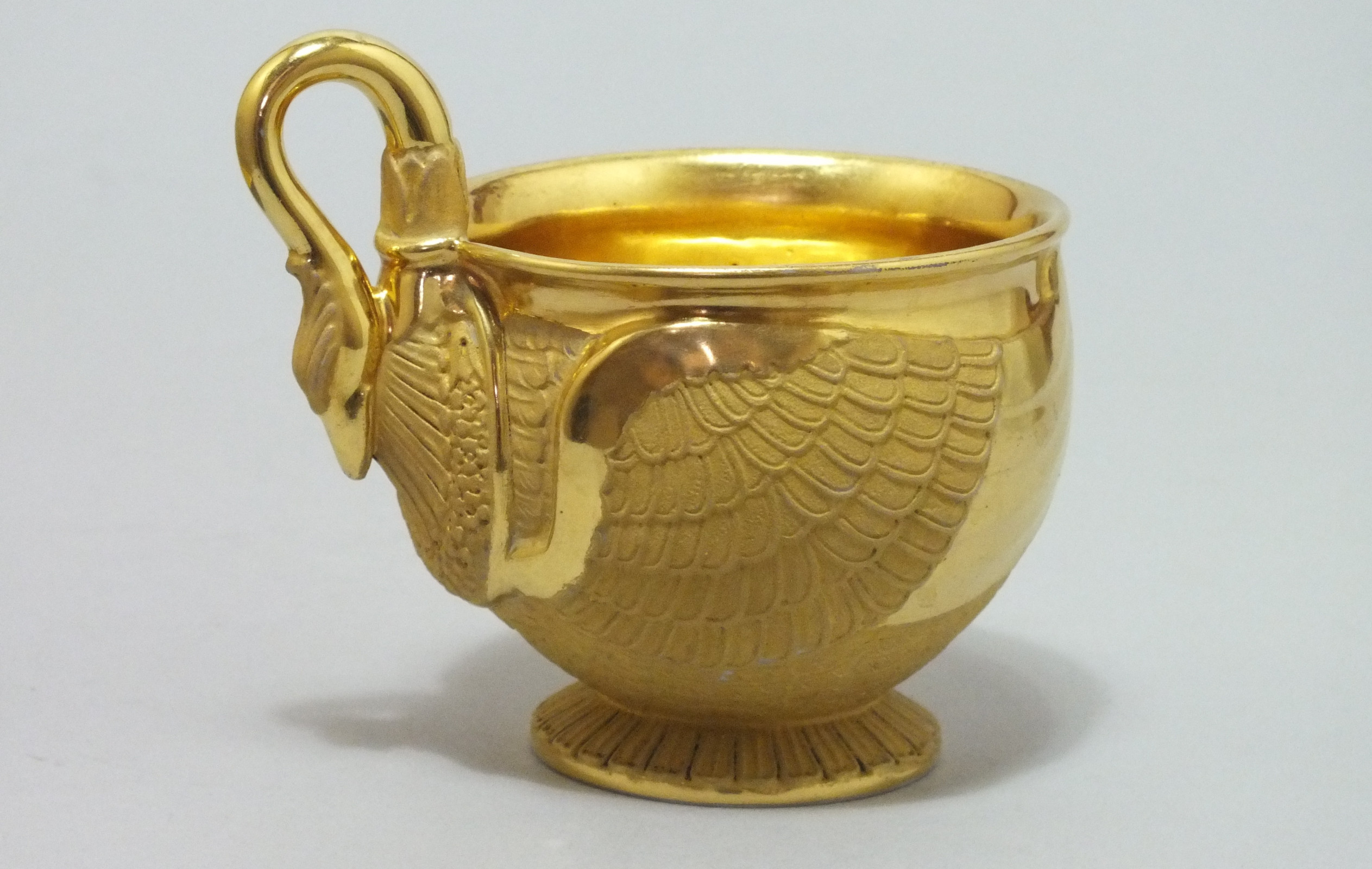 Paris - cup shaped swan - Period Empire