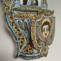 Deruta (Italie) – Grand bénitier d'applique – Début du XVIIe siècle.