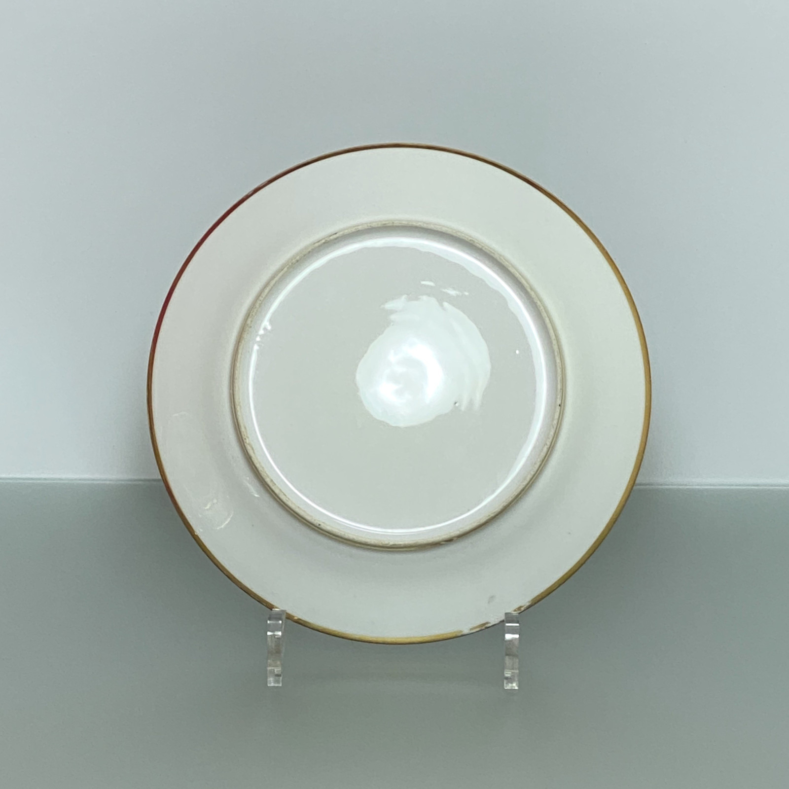 Paris – trois assiettes à décor botanique – Début du XIXe siècle