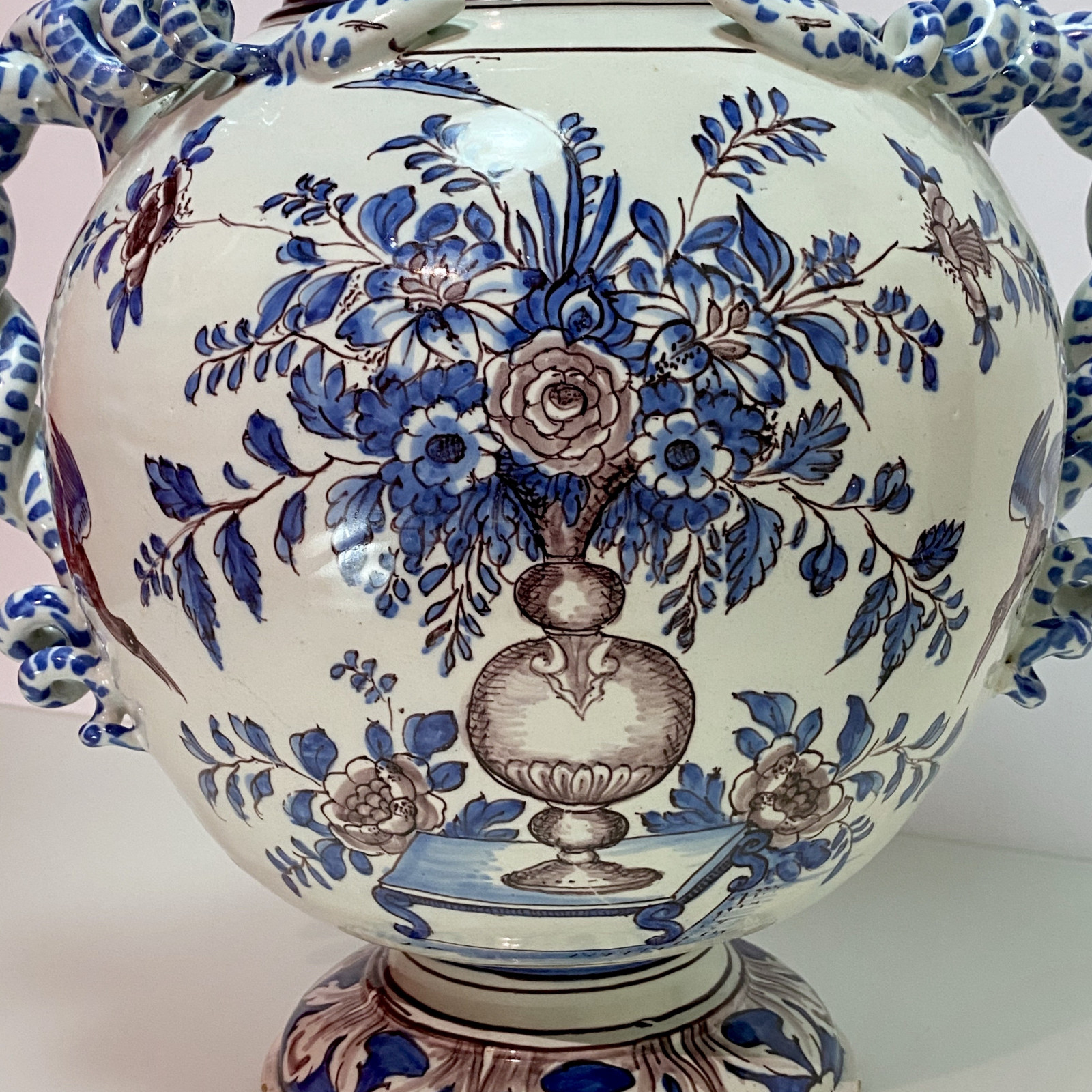 Montpellier – Fabrique Olliver - Grand vase de montre - Vers 1700