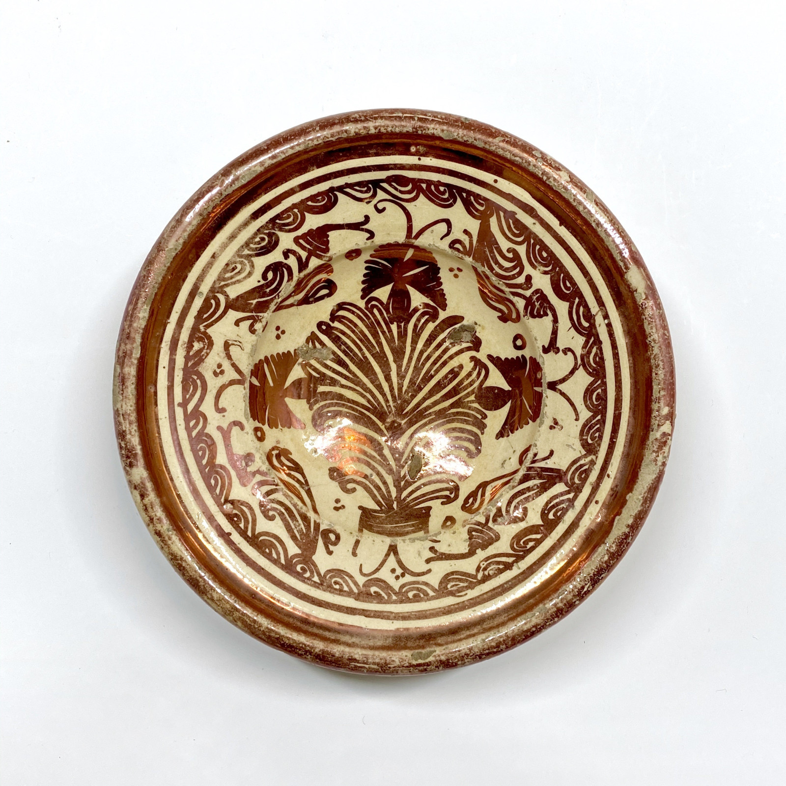 Hispano-Mauresque - 7 petites coupes en céramique lustrée - XVIIIe siècle