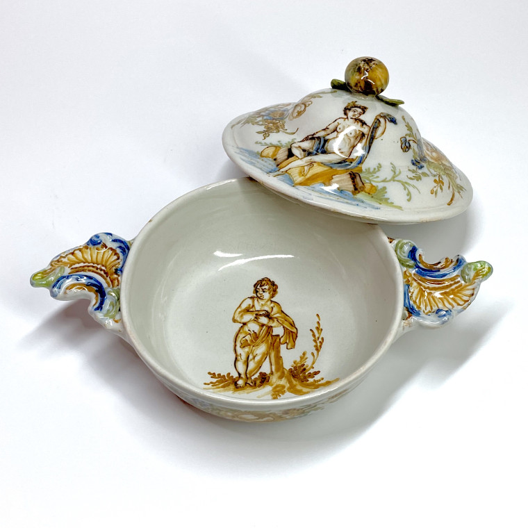 Lyon - Rare écuelle à bouillon - XVIIIe siècle